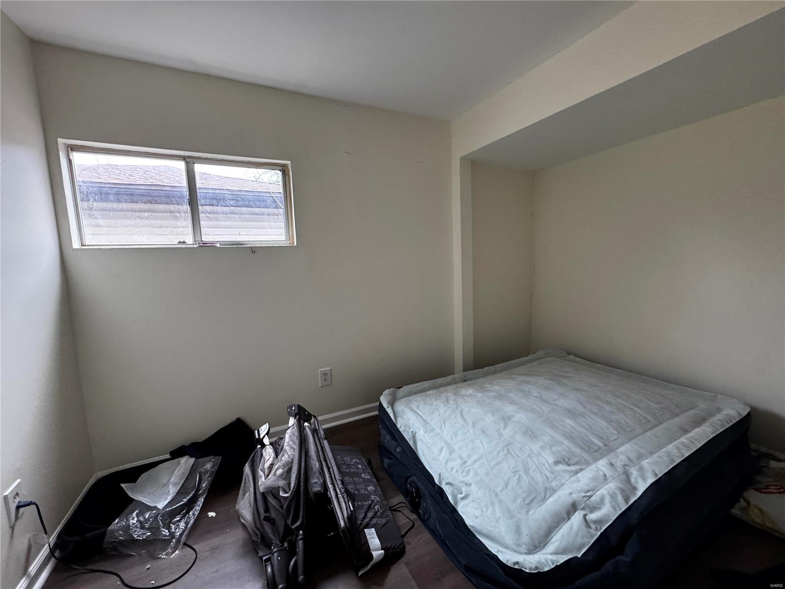 10533 Earl Drive Property Photo 13