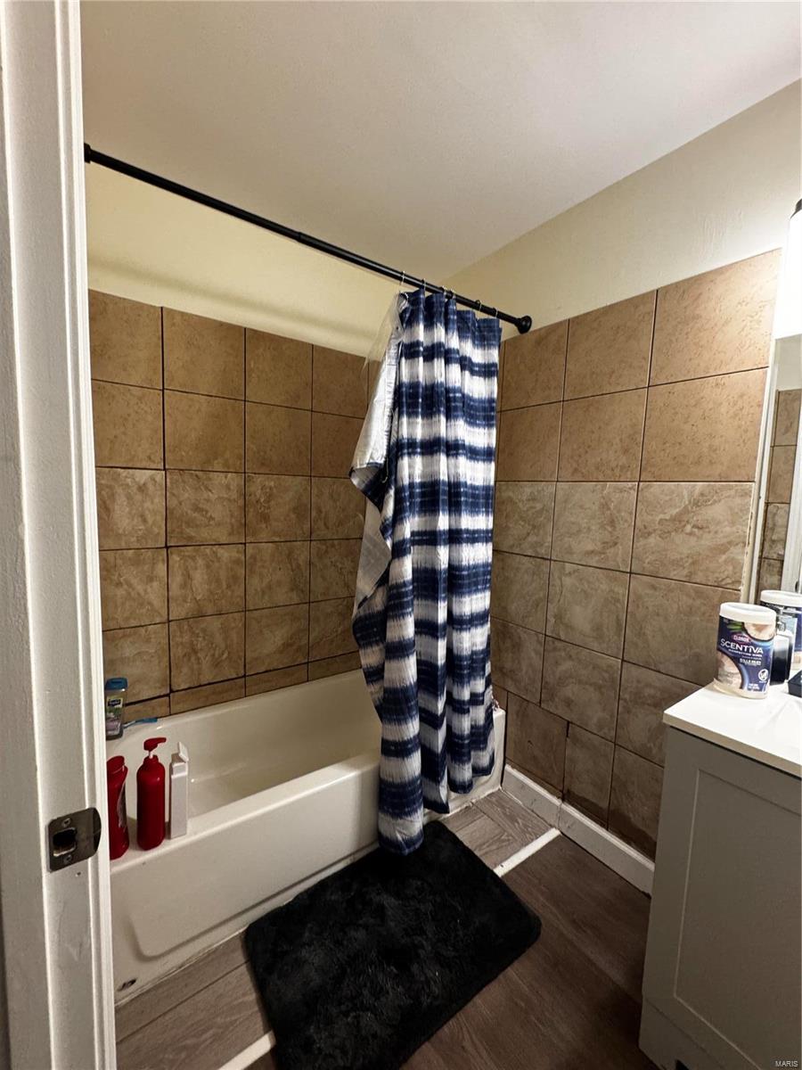 10533 Earl Drive Property Photo 15