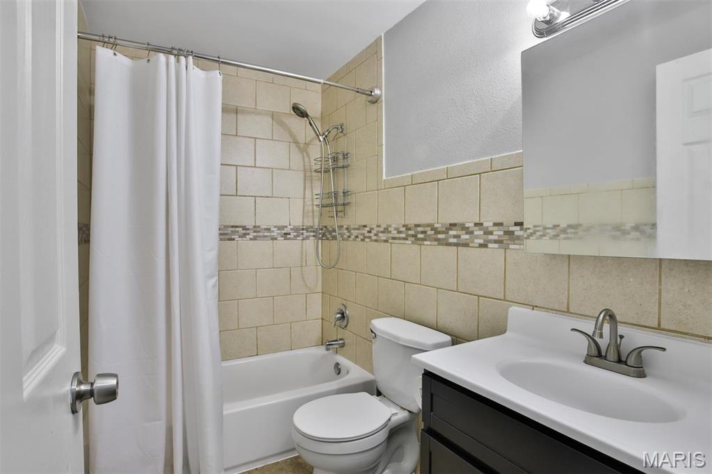 740 Jungs Station Road Property Photo 30