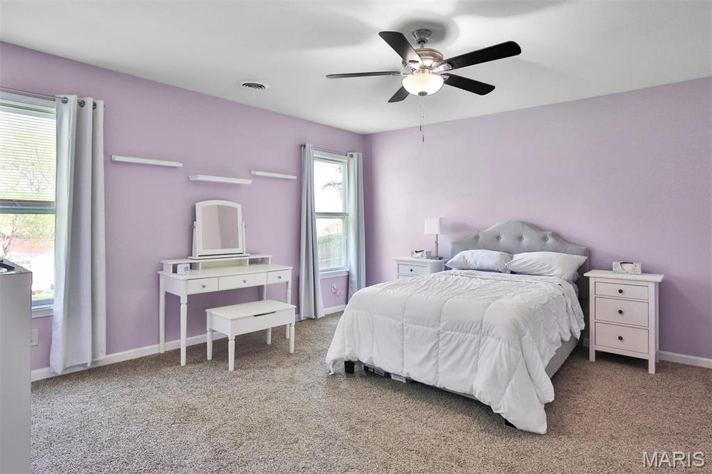 740 Jungs Station Road Property Photo 32