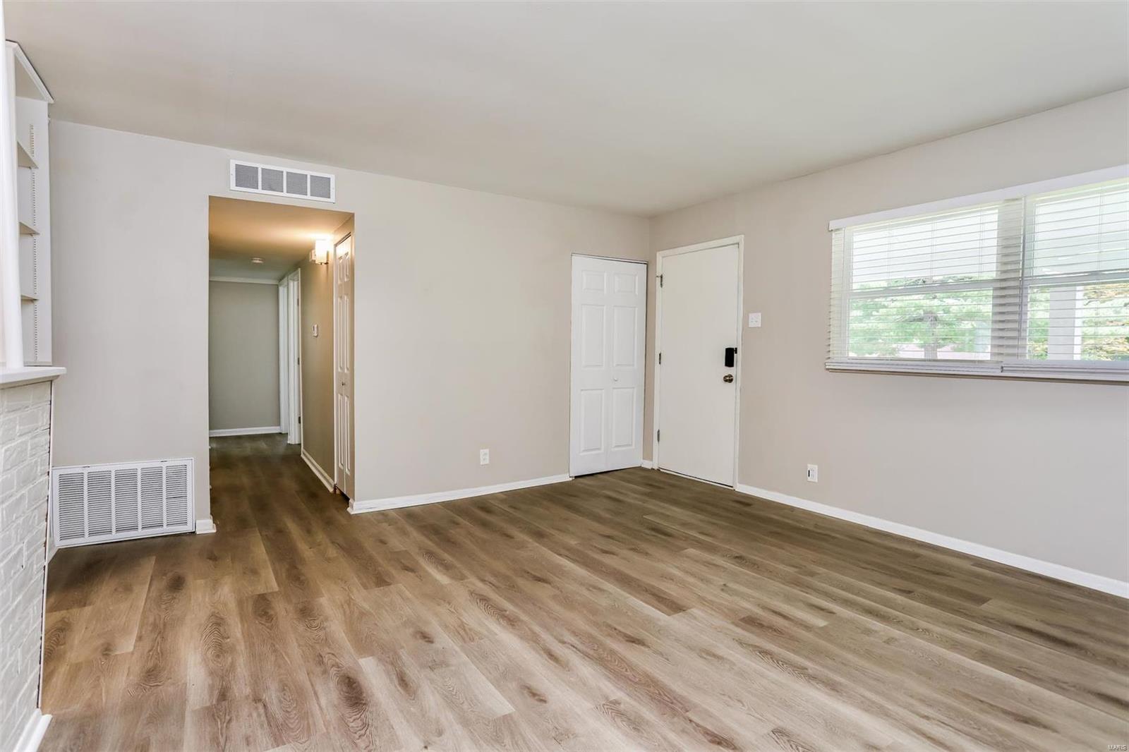 243 Howard Drive Property Photo 3