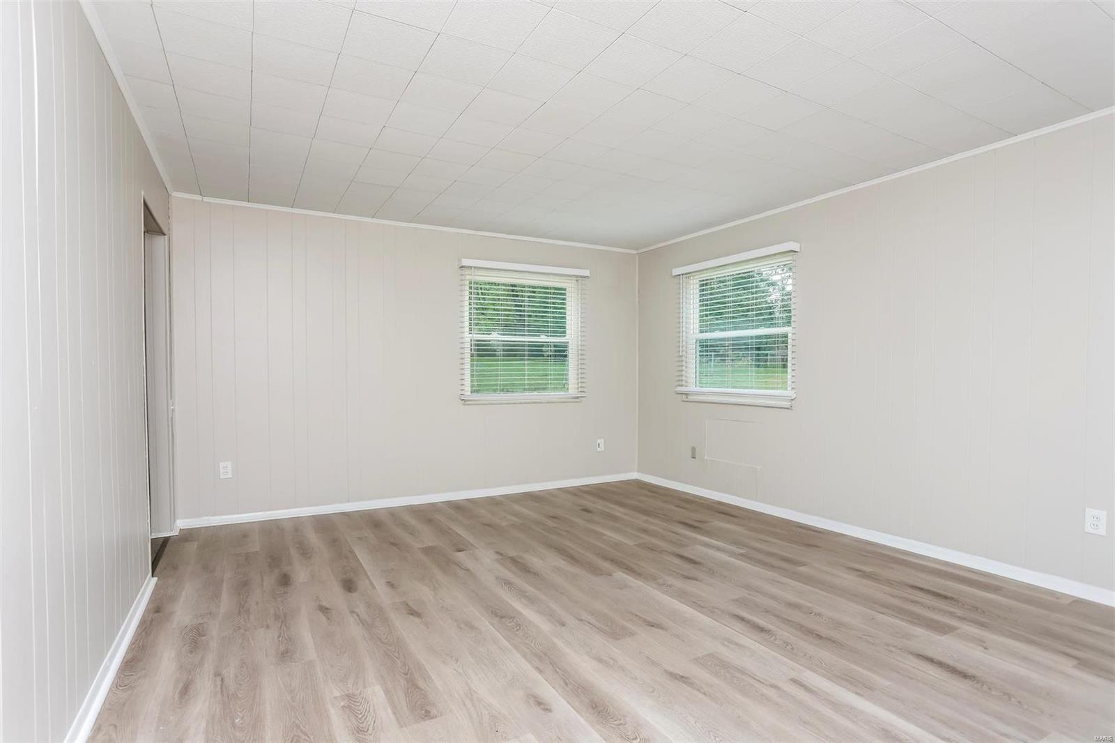 243 Howard Drive Property Photo 9