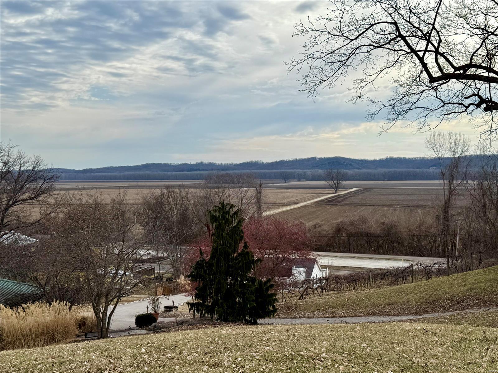 130 Defiance Road Property Photo 3