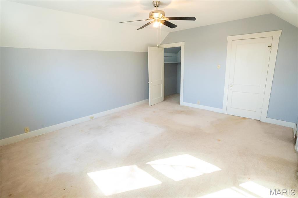 2325 State Street Property Photo 40