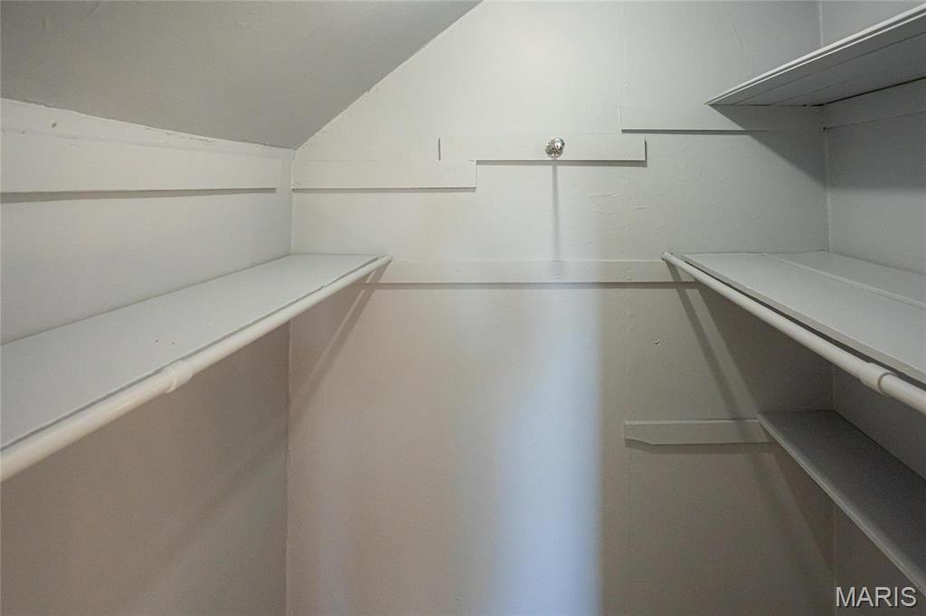 2325 State Street Property Photo 42