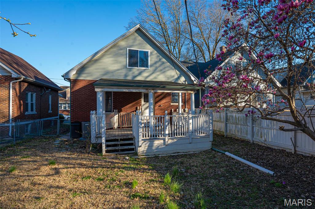2325 State Street Property Photo 51