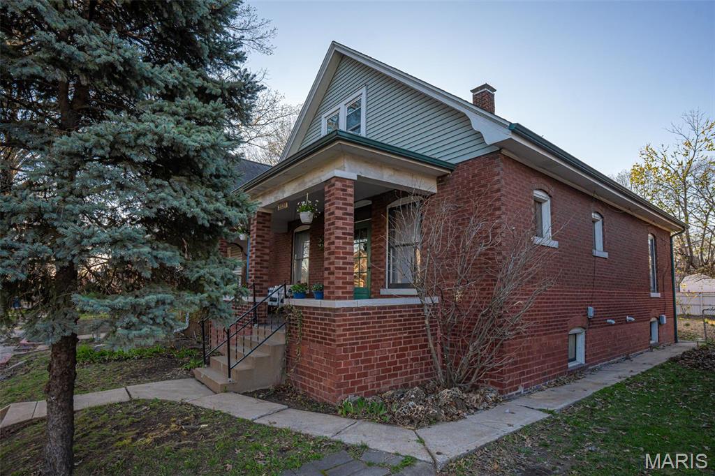 2325 State Street Property Photo 56