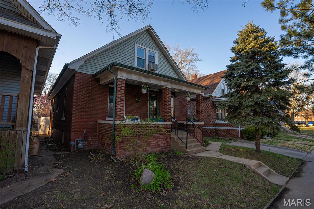 2325 State Street Property Photo 57