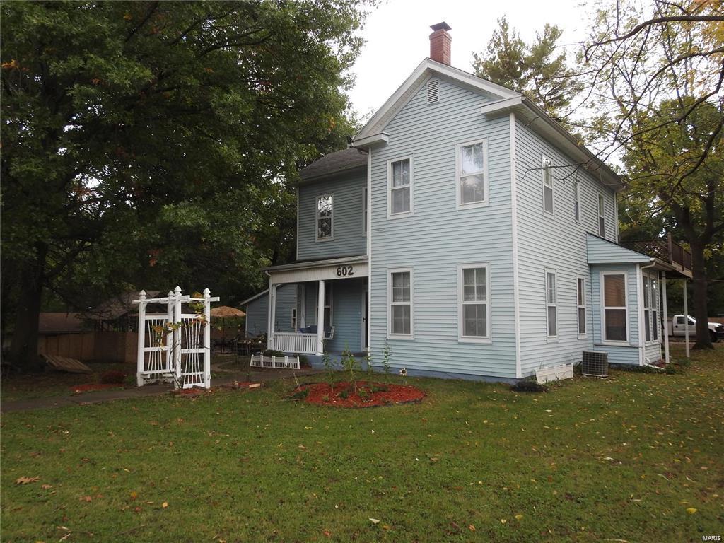 602 E Hargrave Street Property Photo 2