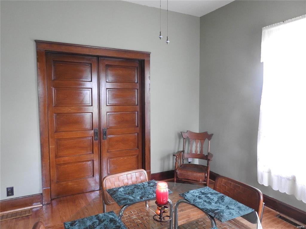 602 E Hargrave Street Property Photo 13