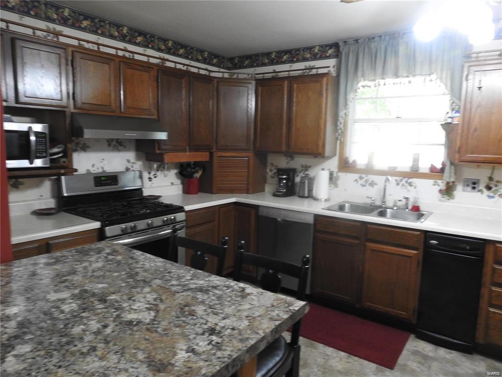 602 E Hargrave Street Property Photo 19