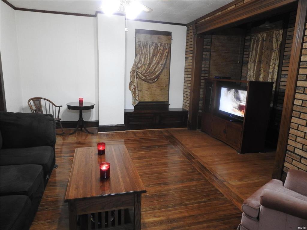 602 E Hargrave Street Property Photo 29