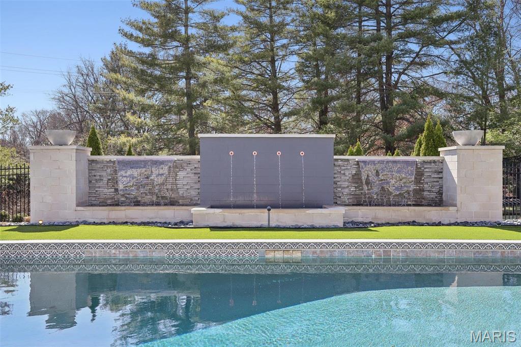 30 Bellerive Country Club Grounds Drive Property Photo 65