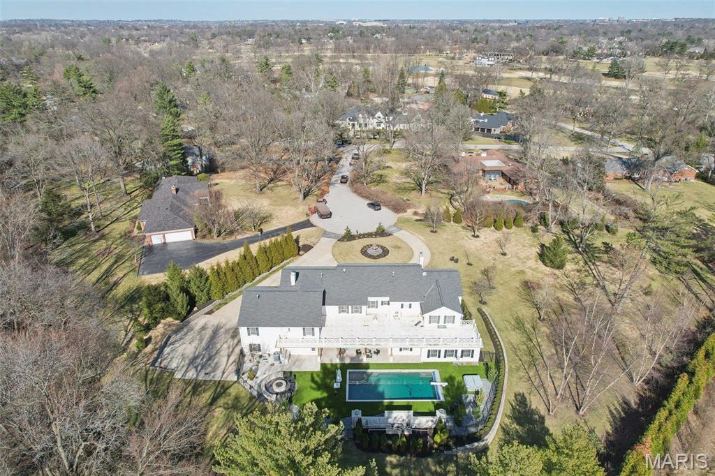 30 Bellerive Country Club Grounds Drive Property Photo 76