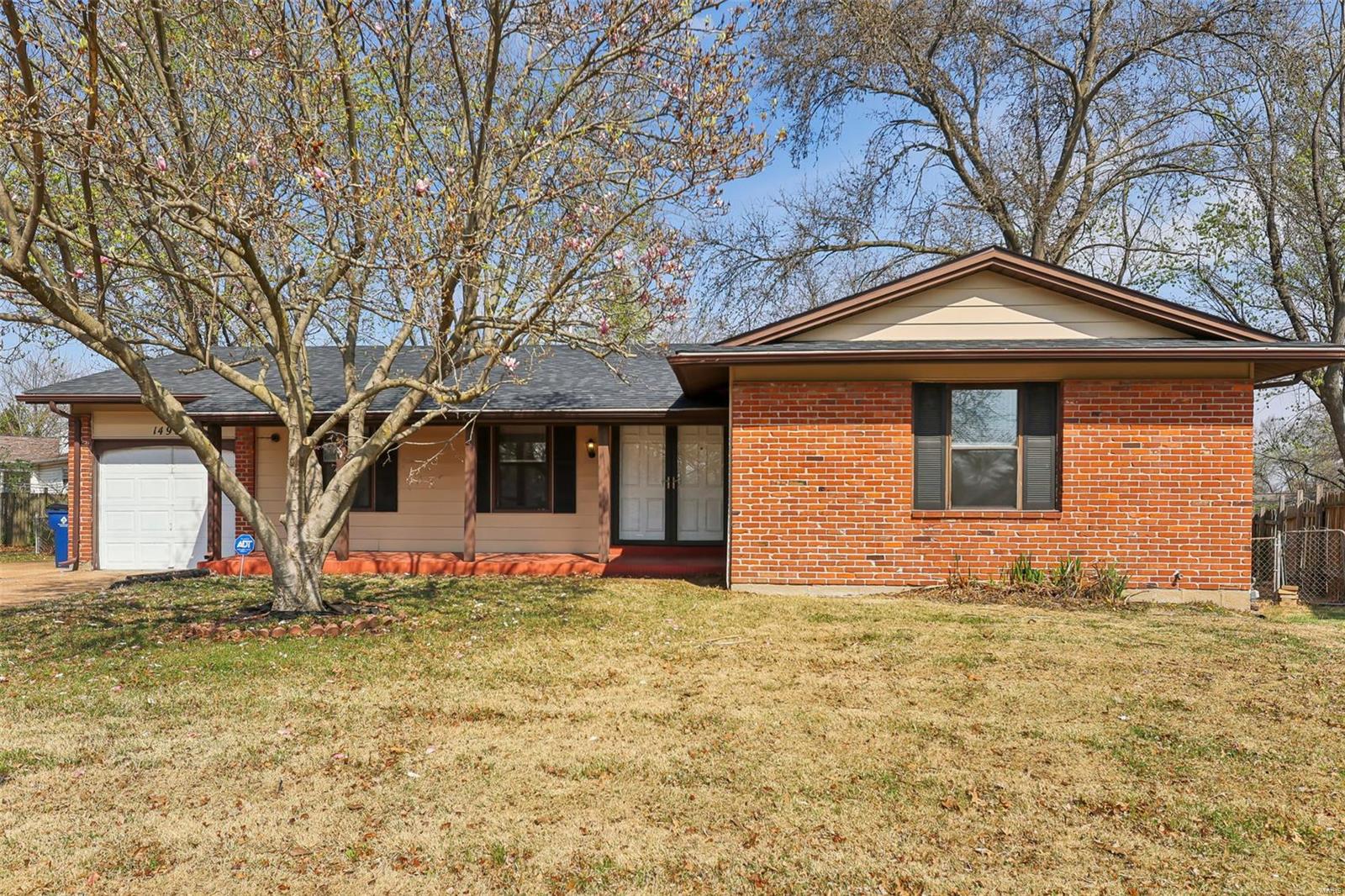 1490 Burnside Ct Property Photo 3