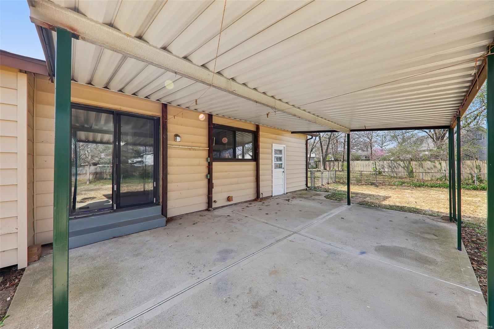 1490 Burnside Ct Property Photo 44