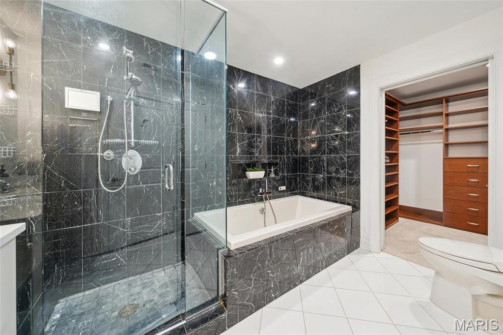 232 N Kingshighway Boulevard 1407 Property Photo 12