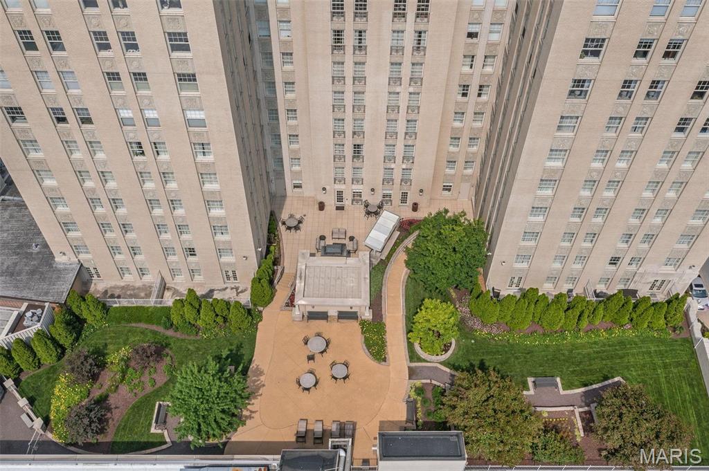 232 N Kingshighway Boulevard 1407 Property Photo 27