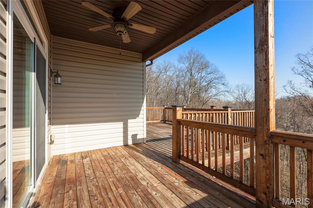 206 Willow Park Ct Property Photo 21