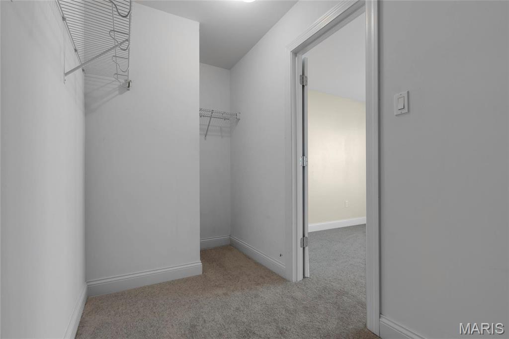 206 Willow Park Ct Property Photo 30