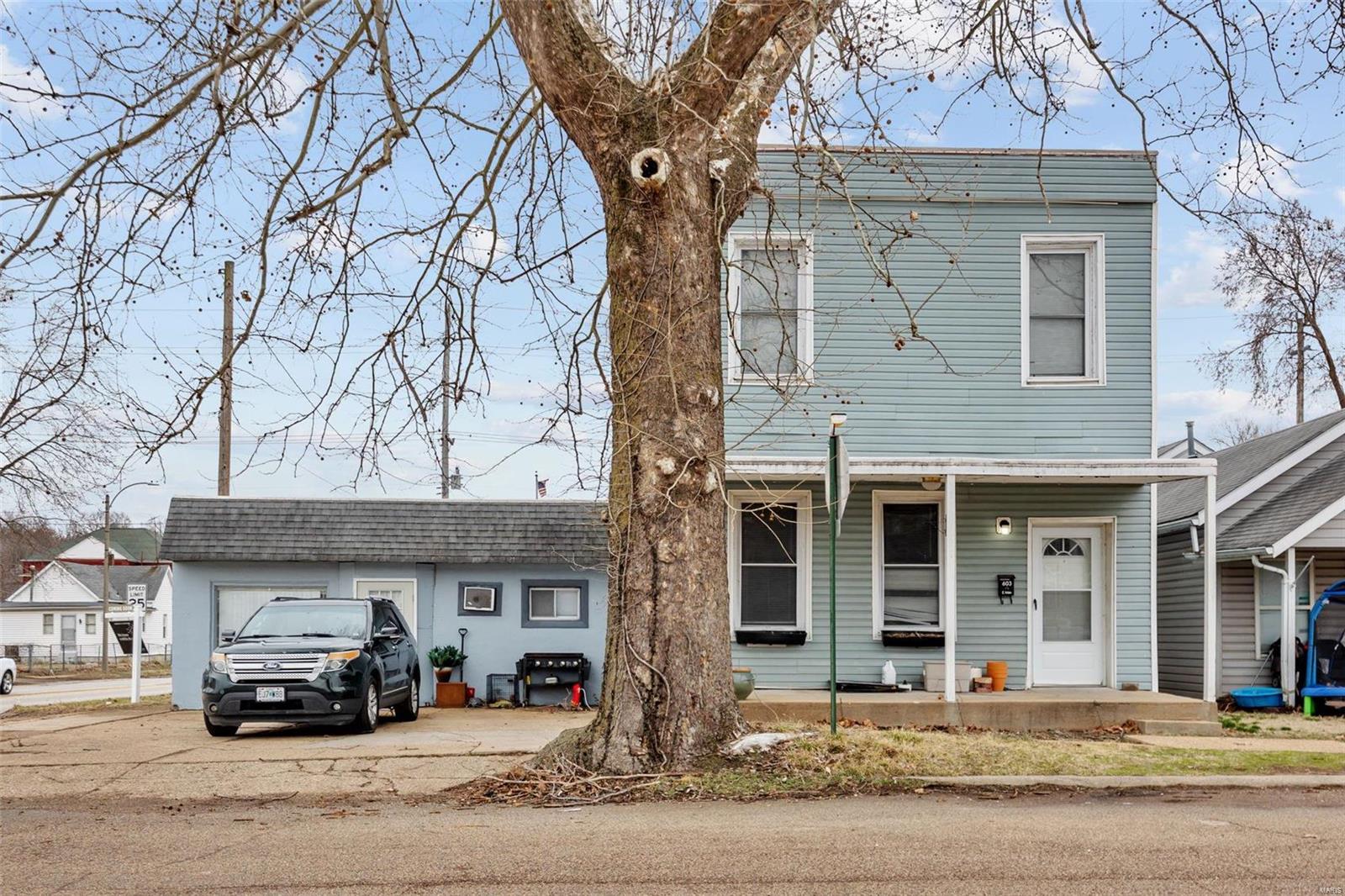 601 E Main Street Property Photo
