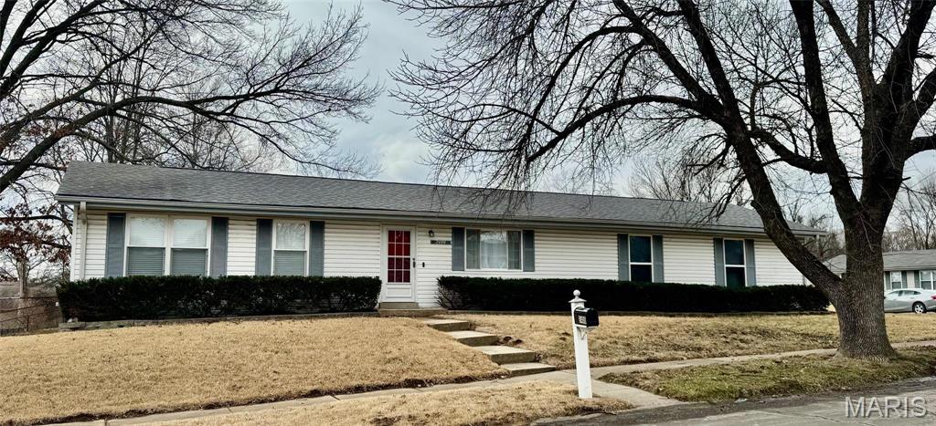 2400 Jenkee Drive Property Photo 1