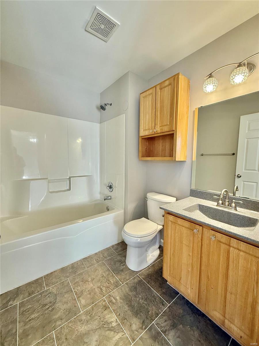 13 Hickory Circle Property Photo 11
