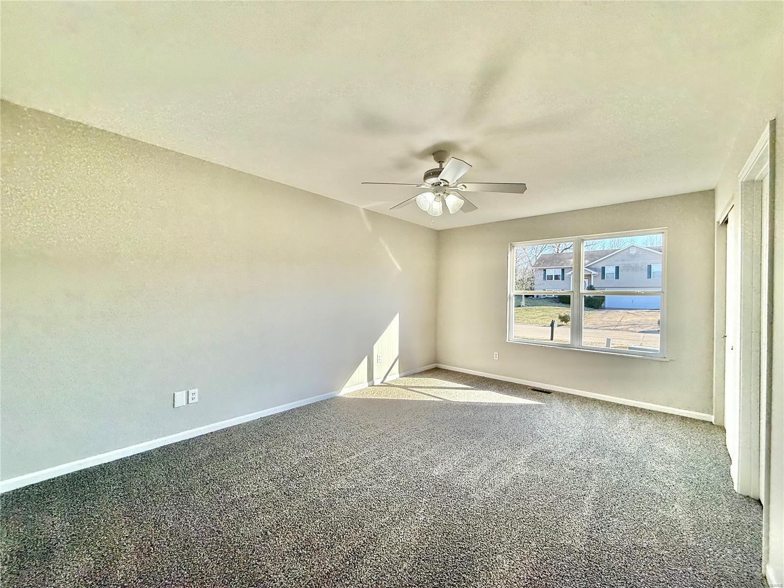 13 Hickory Circle Property Photo 12