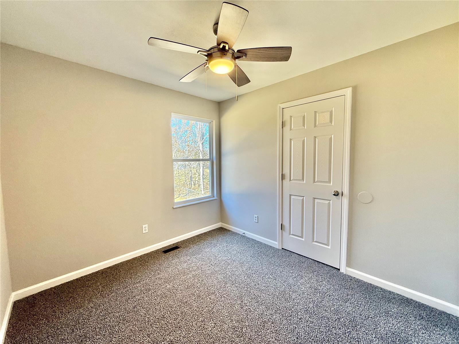 13 Hickory Circle Property Photo 20