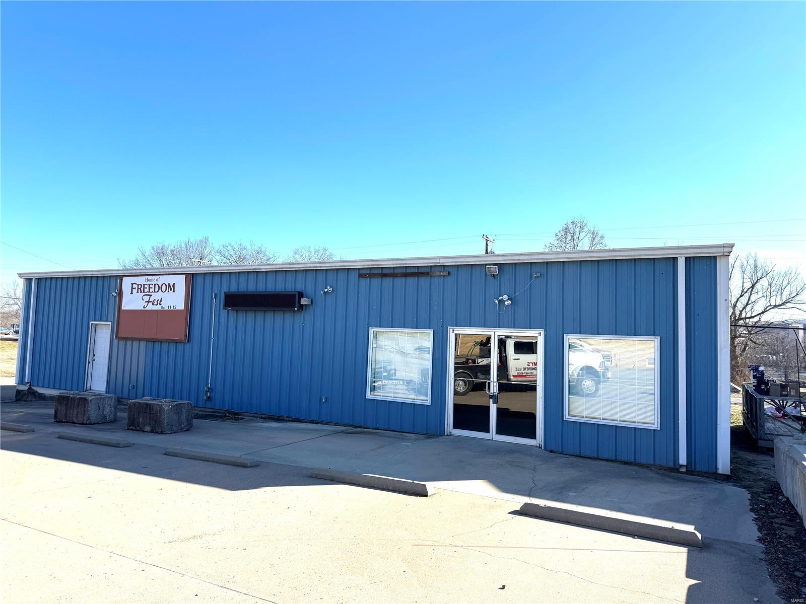101 2nd Street Property Photo