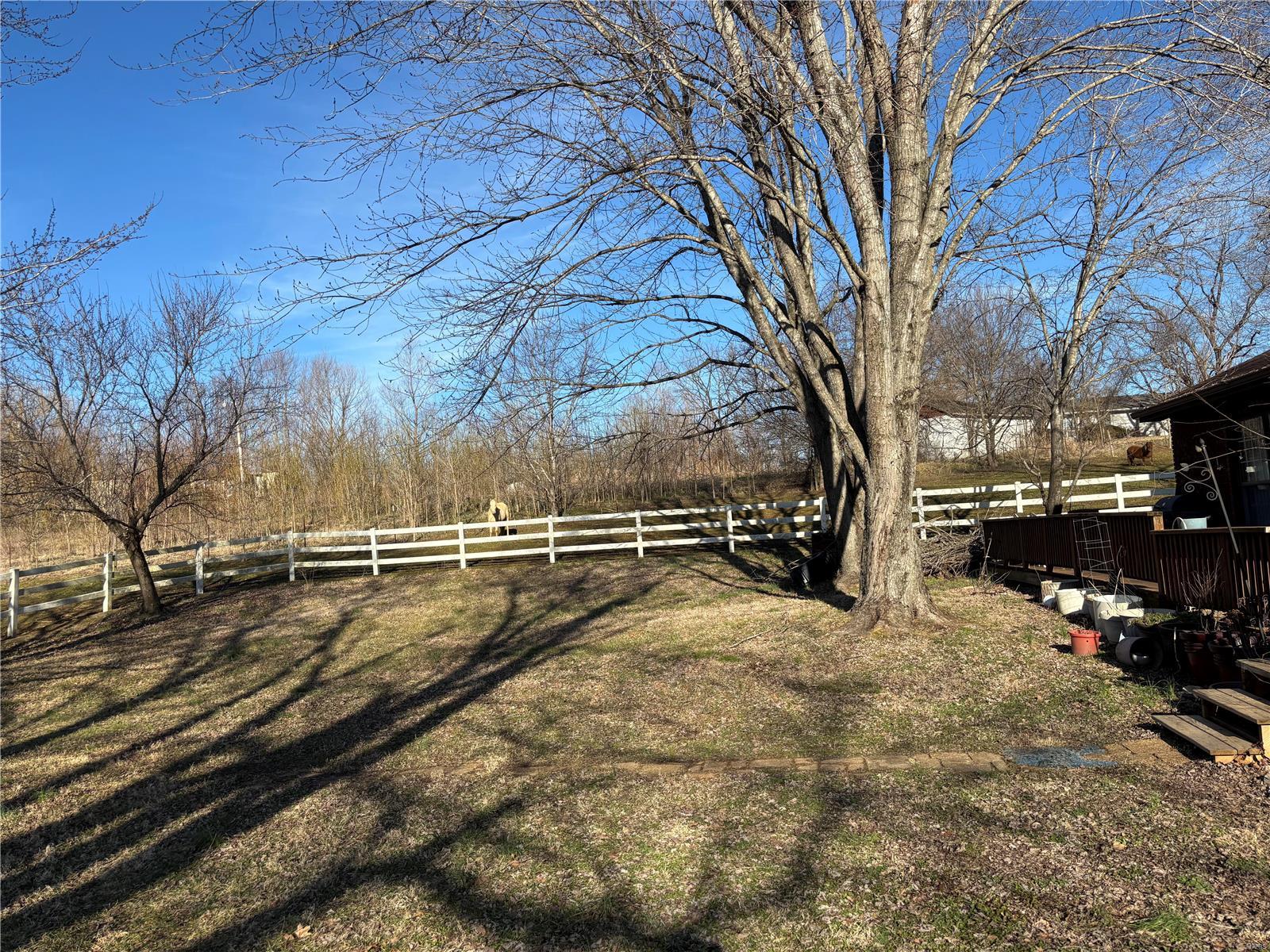 7299 State Highway 51 Property Photo 2
