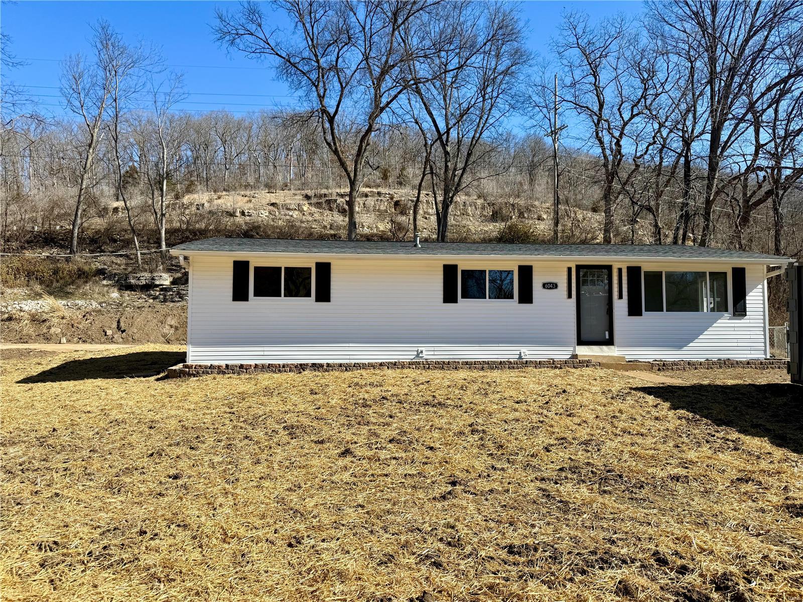 6043 Parkedge Drive Property Photo