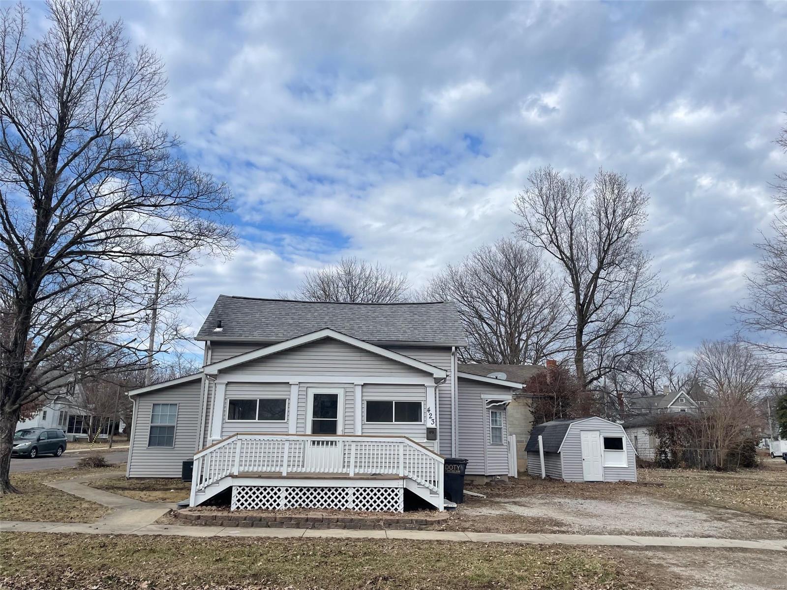 423 W Harris Avenue Property Photo
