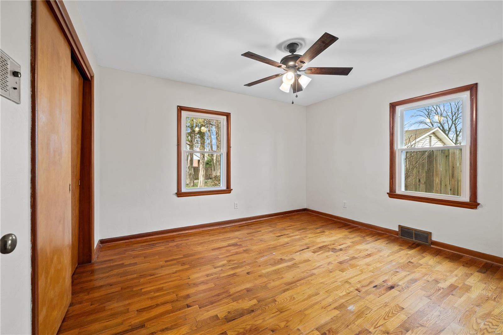 1430 Whitener Street Property Photo 10