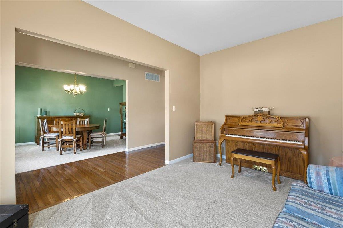 775 Vista Glen Court Property Photo 18