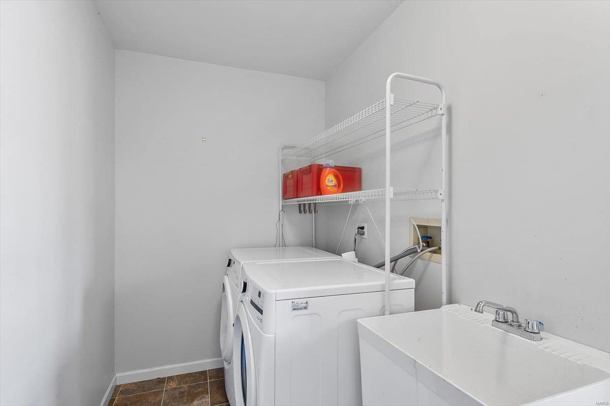 775 Vista Glen Court Property Photo 22
