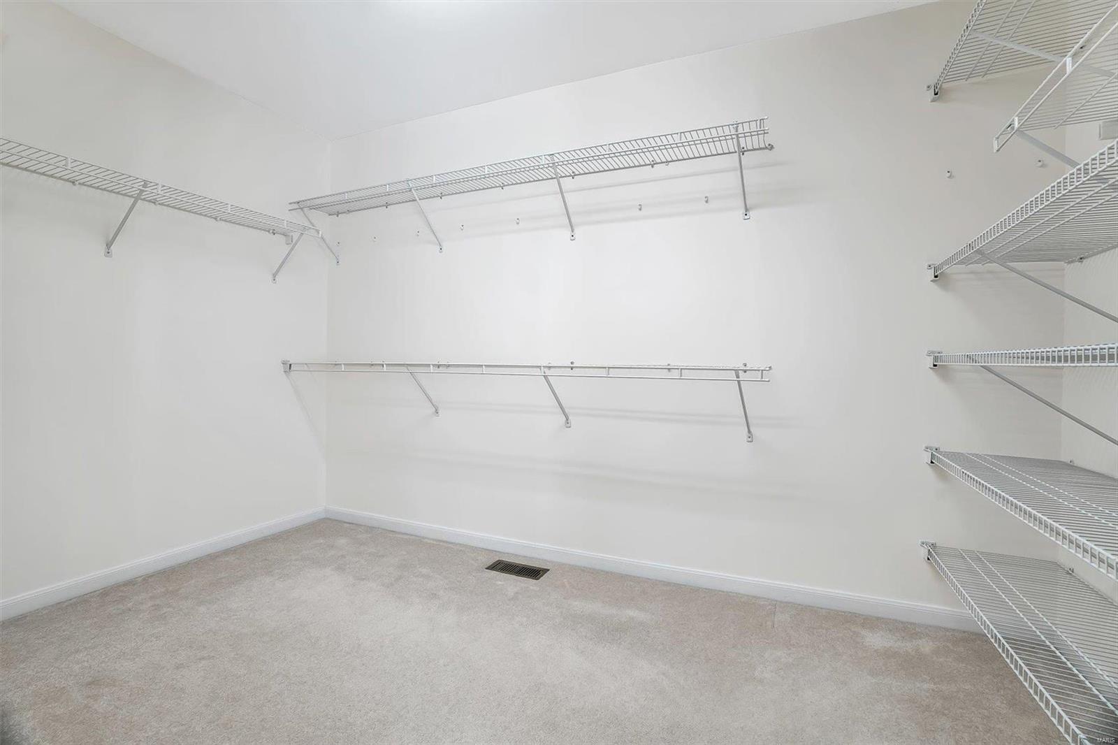 1004 Red Orchard Trail Property Photo 16