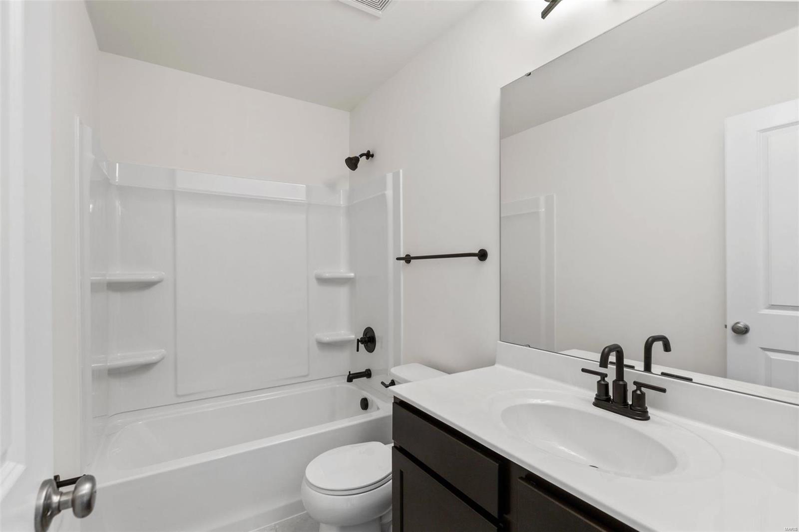 18404 Boone Ridge Manor Drive Property Photo 27