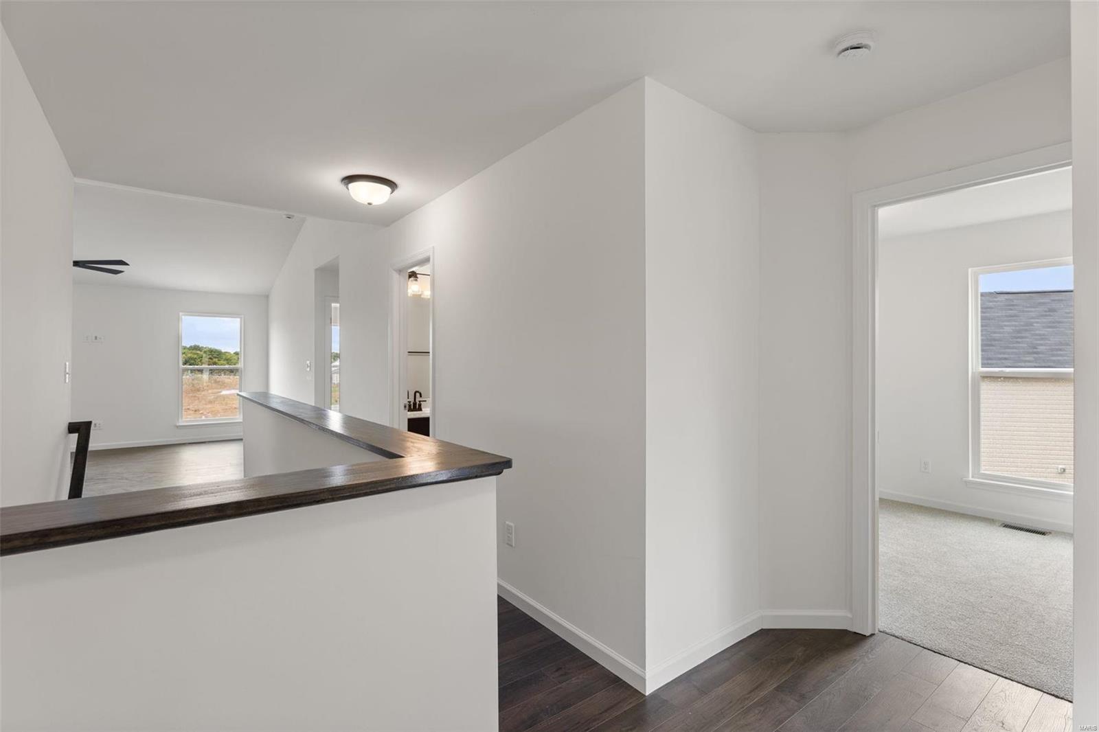 1028 Red Fox Drive Property Photo 3