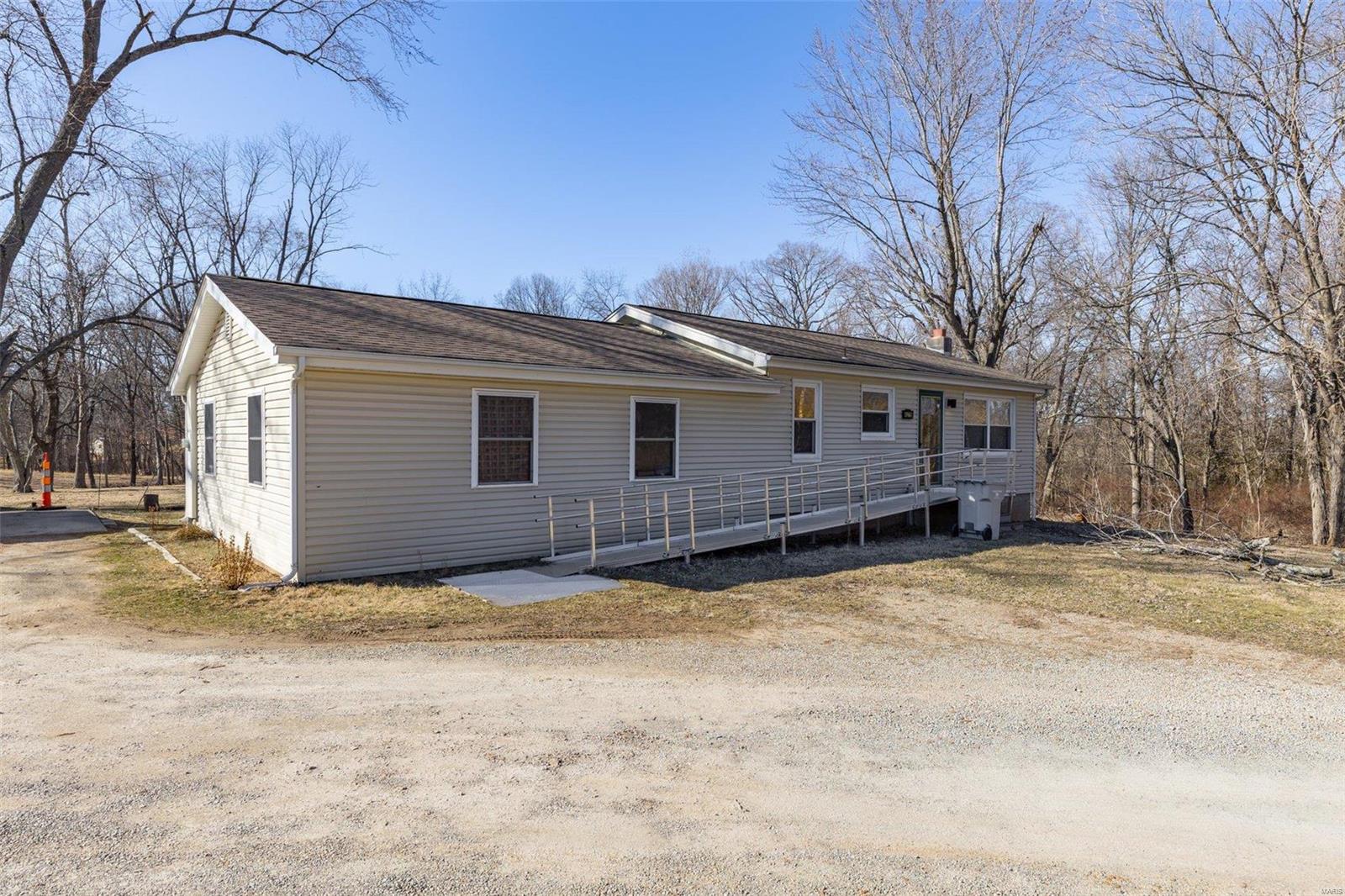 4279 Ee Hwy Property Photo 1