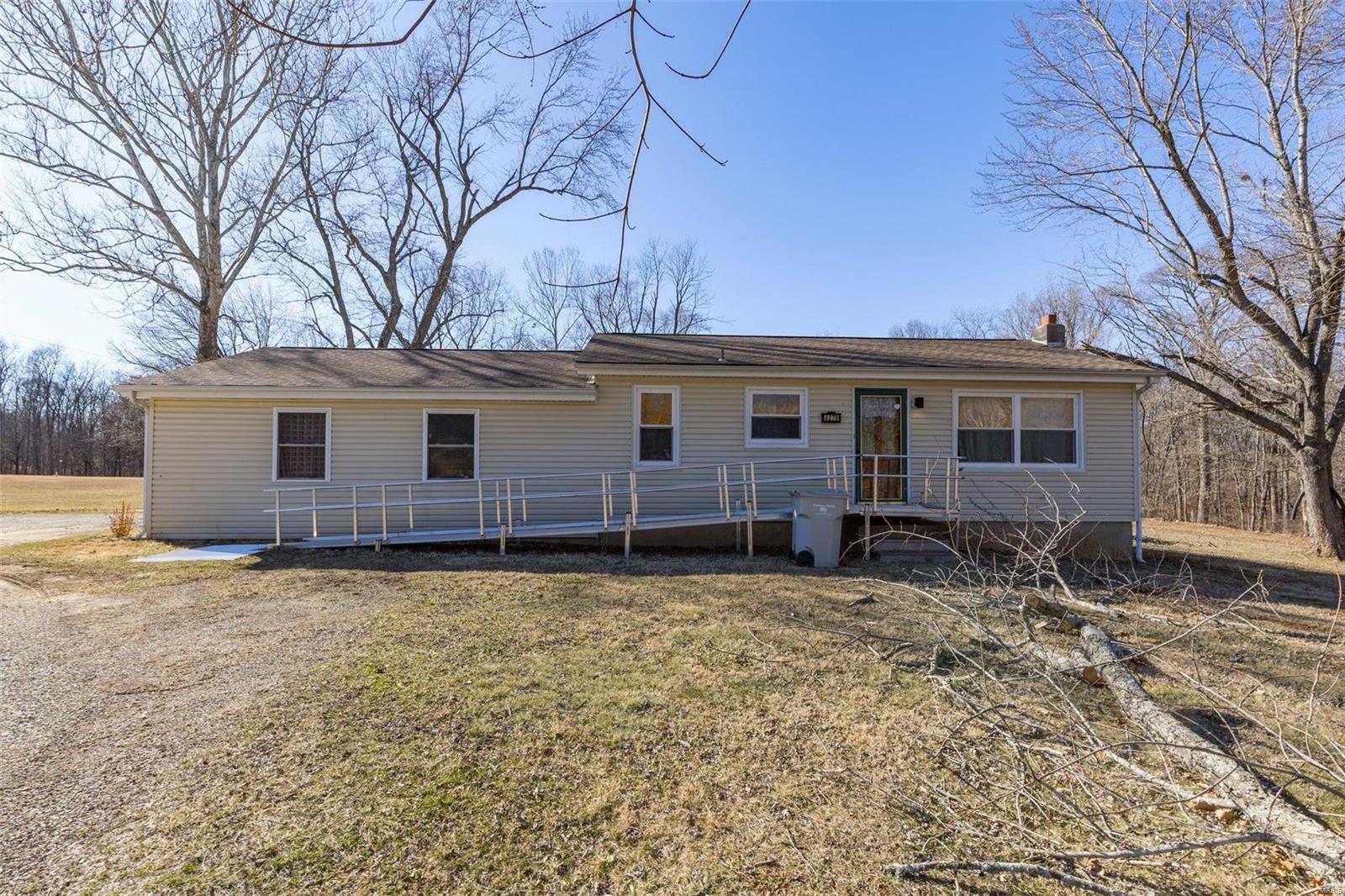 4279 Ee Hwy Property Photo 2