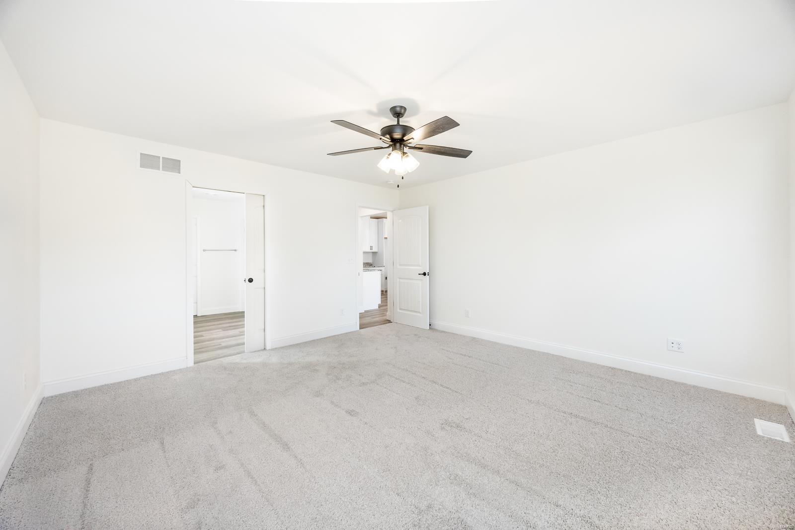 7349 Providence Property Photo 13