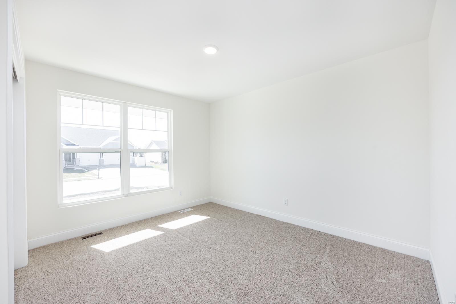 7349 Providence Property Photo 17