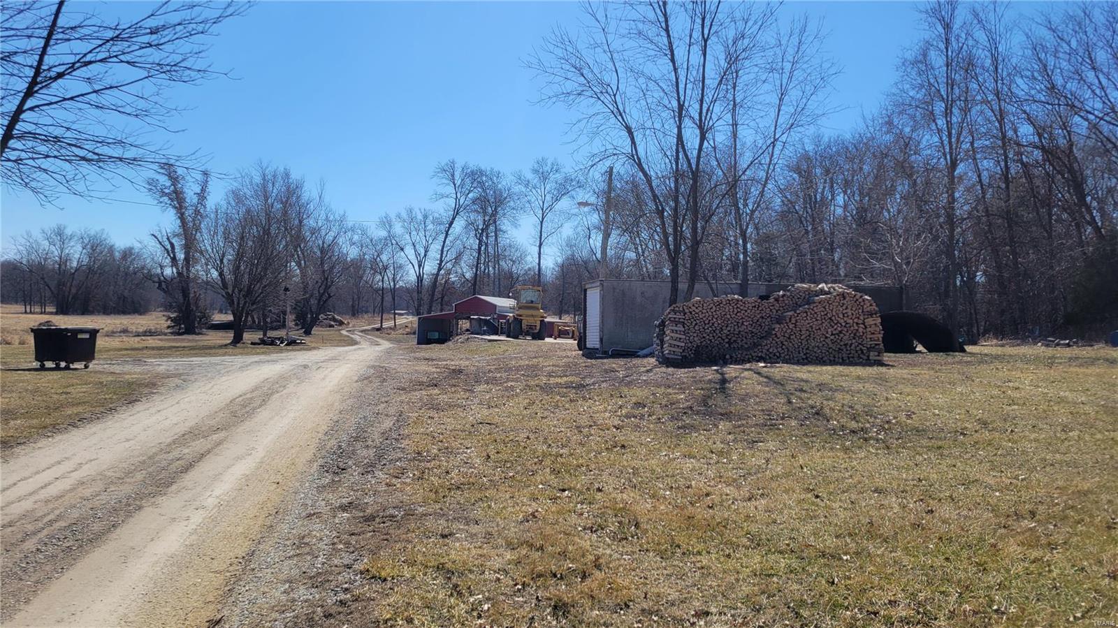 9830 Interstate 70 Drive Property Photo 7