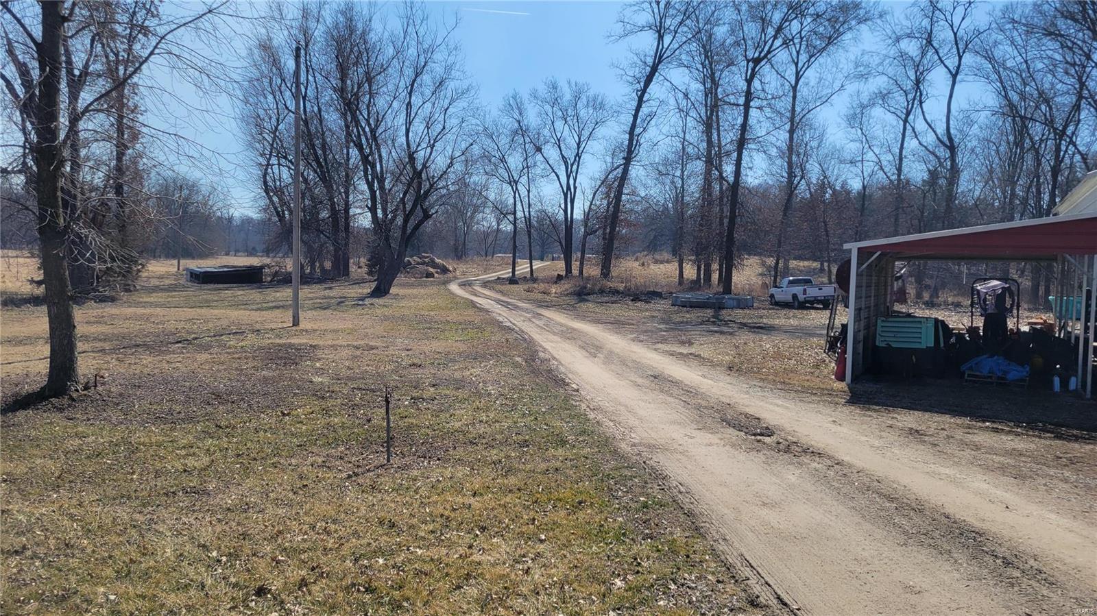 9830 Interstate 70 Drive Property Photo 14