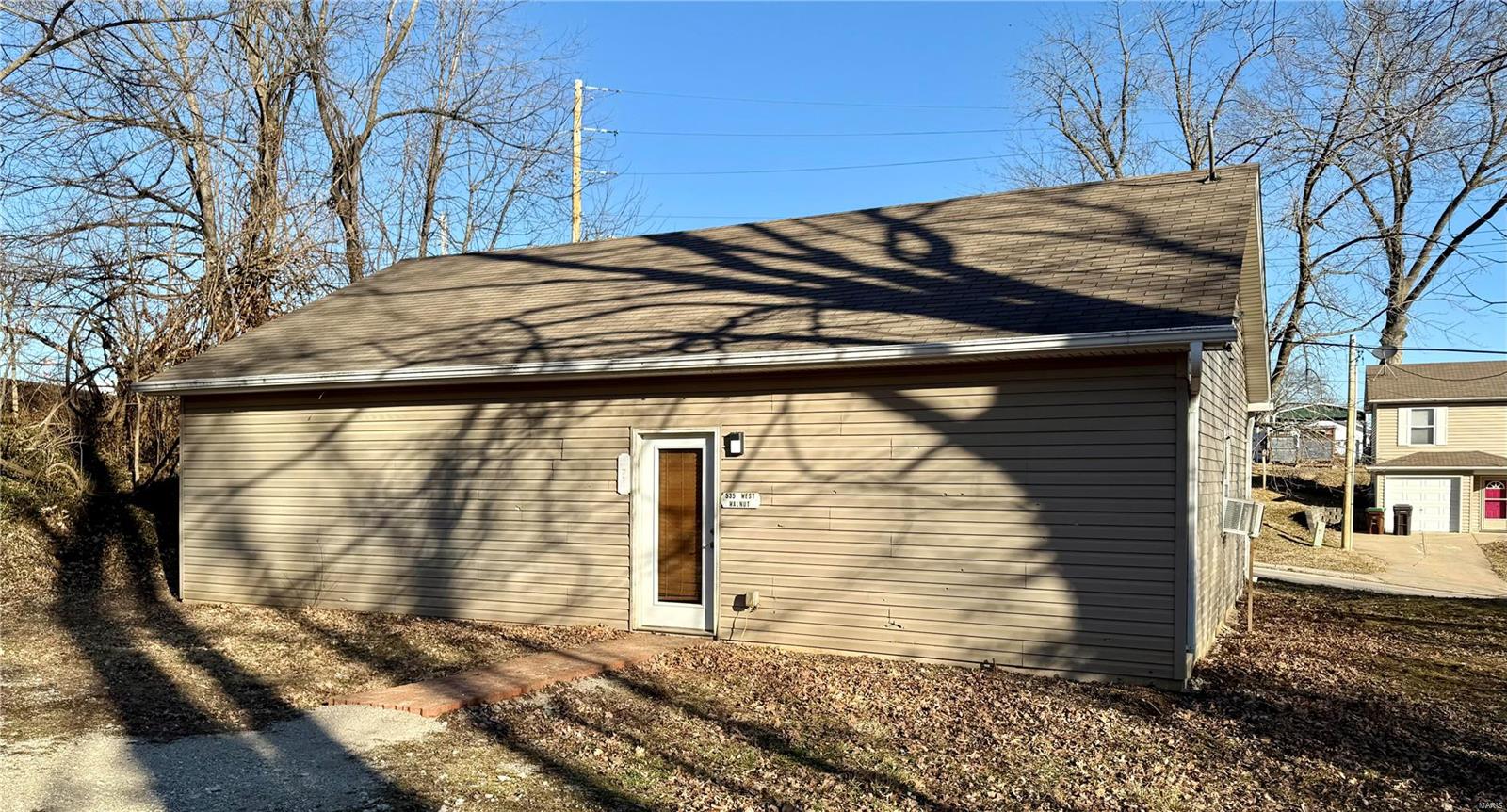 535 W Walnut Street Property Photo