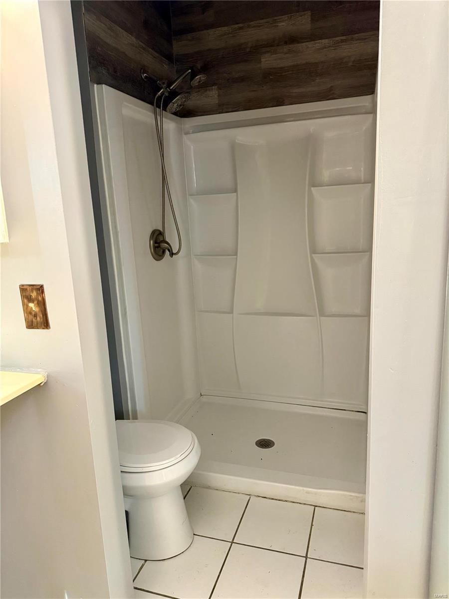 535 W Walnut Street Property Photo 12