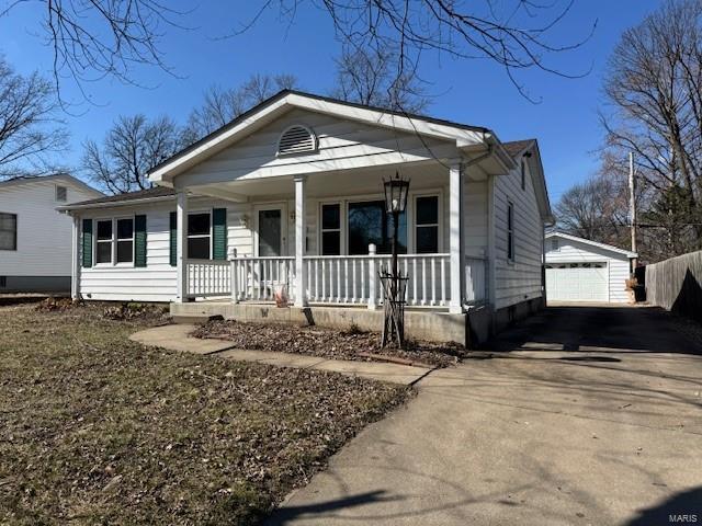 117 S Cadillac Drive Property Photo 1