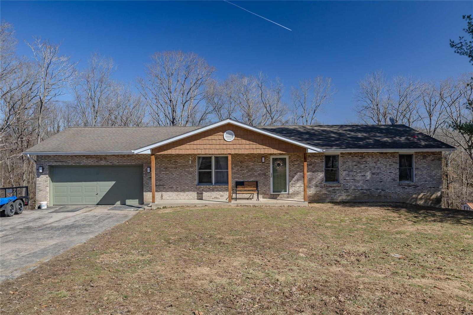 17 Crestview Estates Property Photo 3
