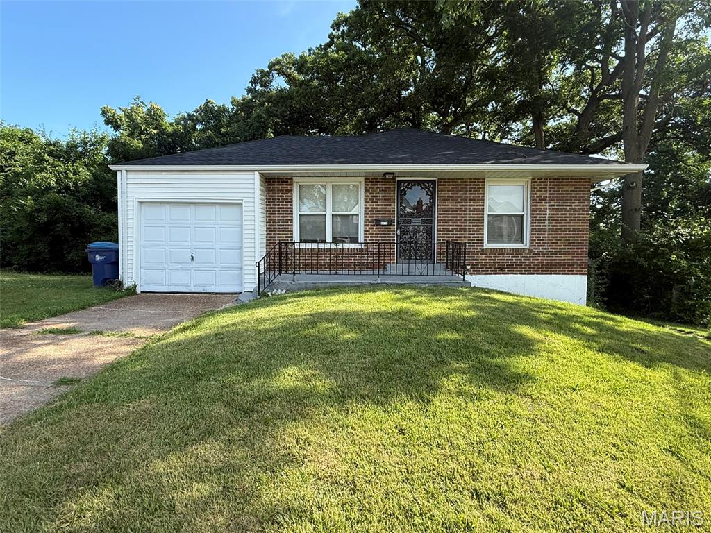 6737 Kenwood Drive Property Photo 1